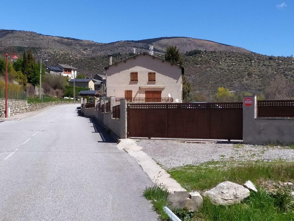 Apartamento Angostrina Angoustrine Esterno foto
